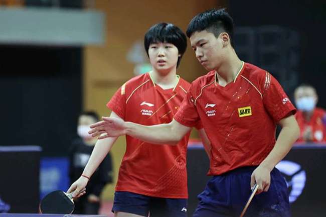 中场的联系 中场的联系