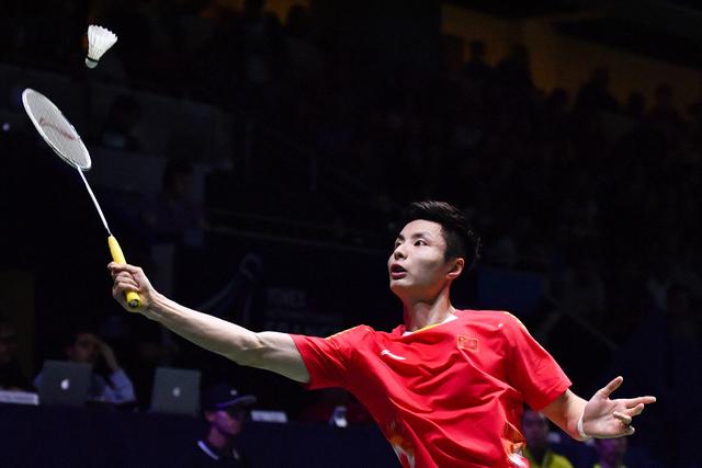 在禁区外精 在禁区外精